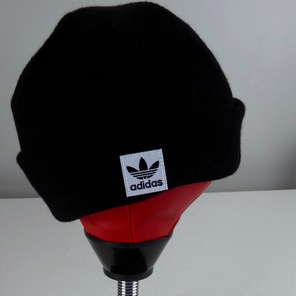 Adidas Knit Hat Bundle of 3 Beanies NWT Climawarm - Picture 5 of 7